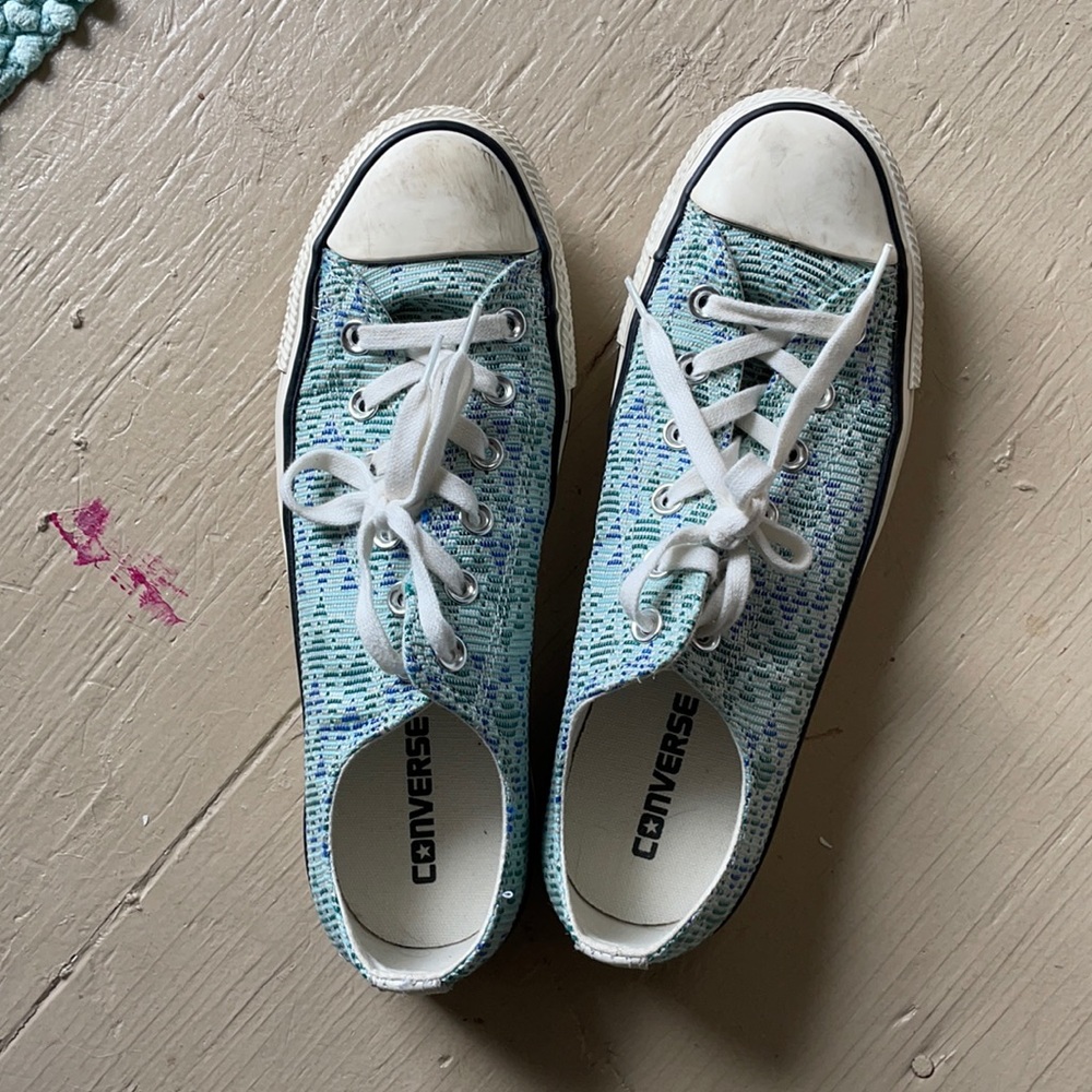 Converse